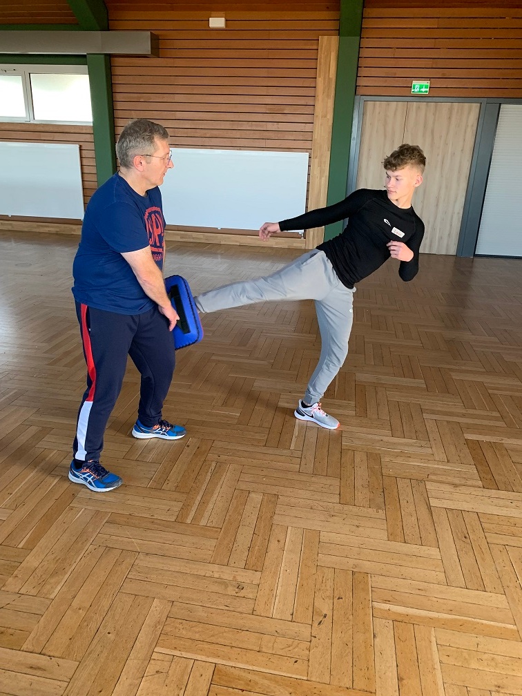 Selbstverteidigung 14