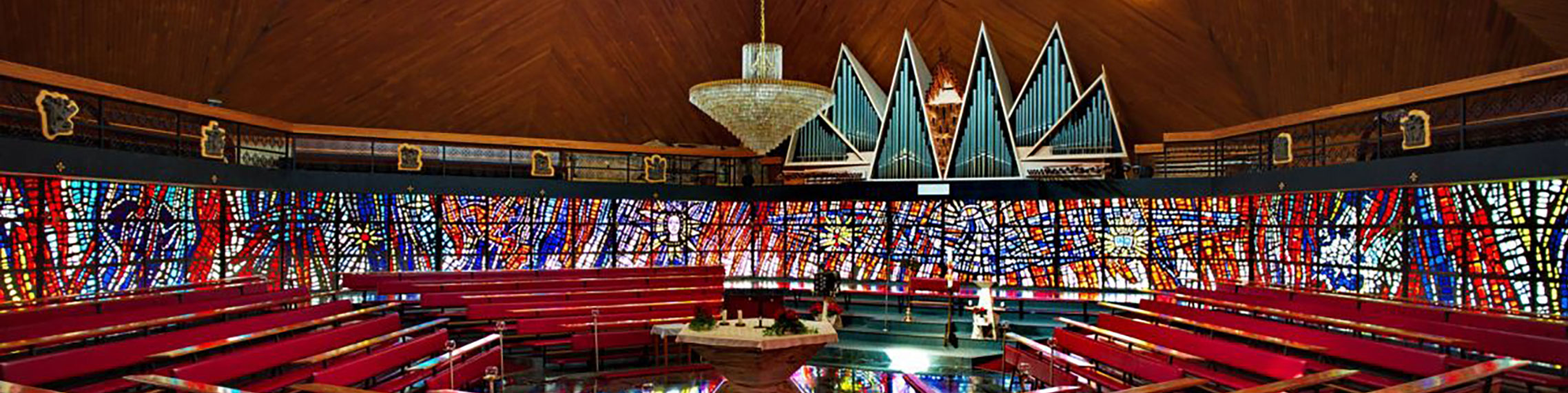 Slider - Kirche von innen - Homepage Pfarrei Buchbach