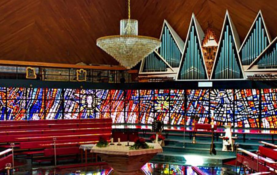 Slider - Kirche von innen - Homepage Pfarrei Buchbach